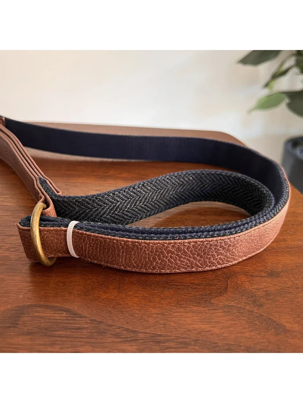 NWT Top Paw 4’ Short Faux Leather Blue Herringbone Linen Unisex Dog Leash